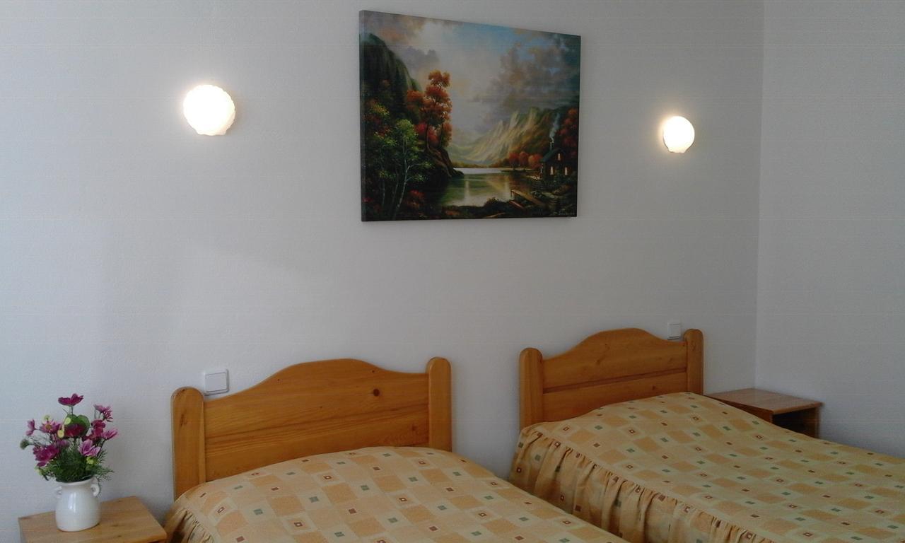 Hotel Sofia Бран Экстерьер фото